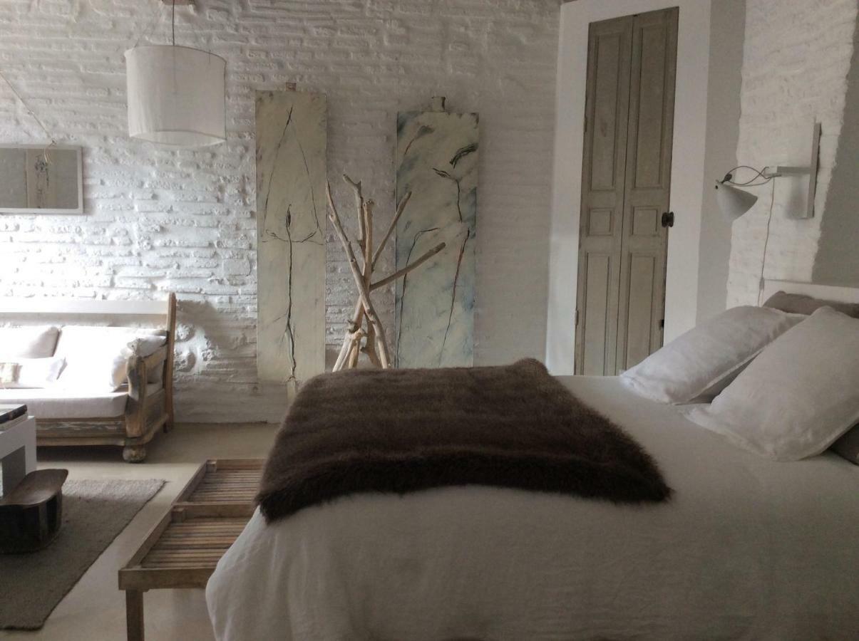 La Maison Sur La Place Penne-dʼAgenais Exteriör bild