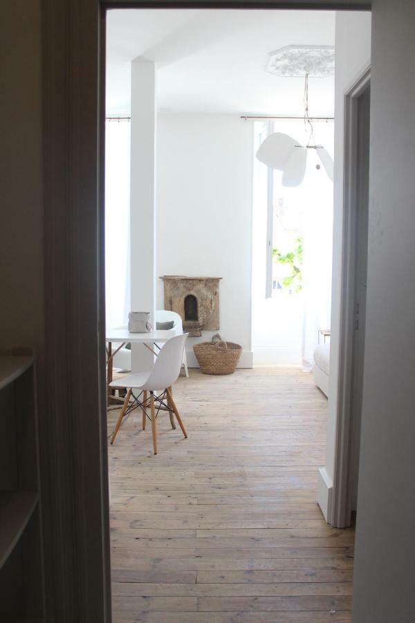 La Maison Sur La Place Penne-dʼAgenais Exteriör bild
